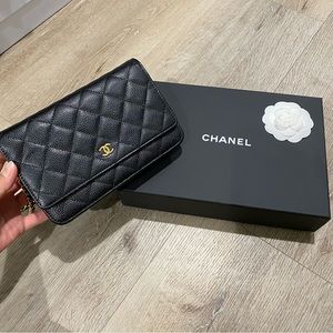 100% Authentic Chanel Wallet on Chain